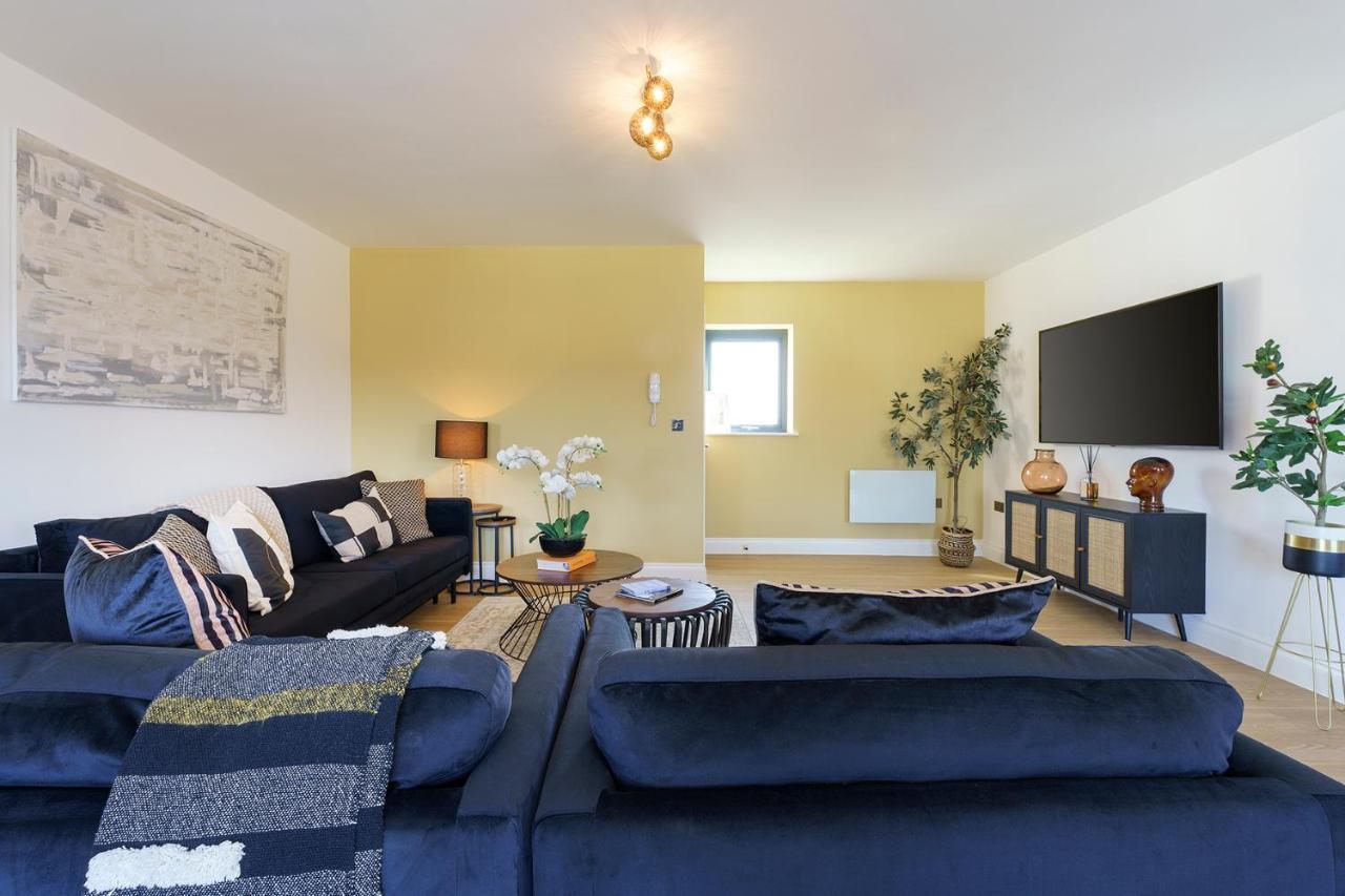Alba - 2 Bedroom Luxury Apartment By Mint Stays Bristol Exterior foto
